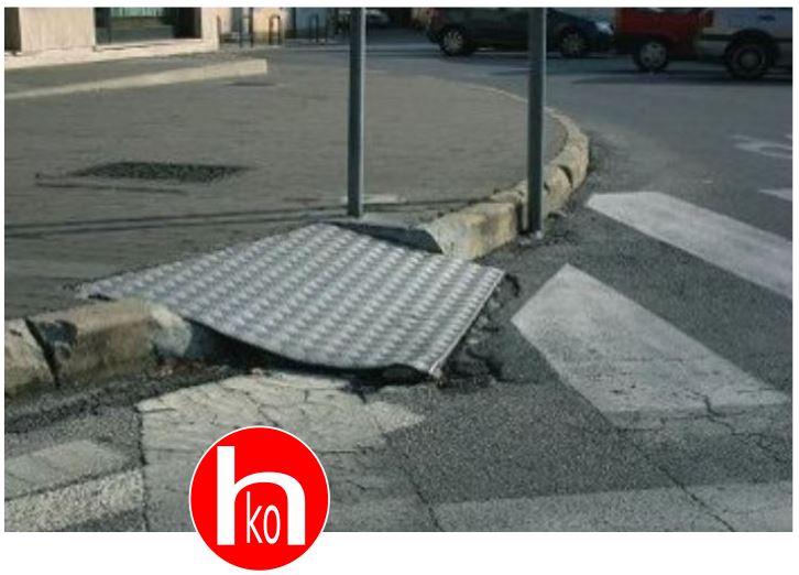 Rampa poco ortodossa non risolve il problema delle barriere architettoniche